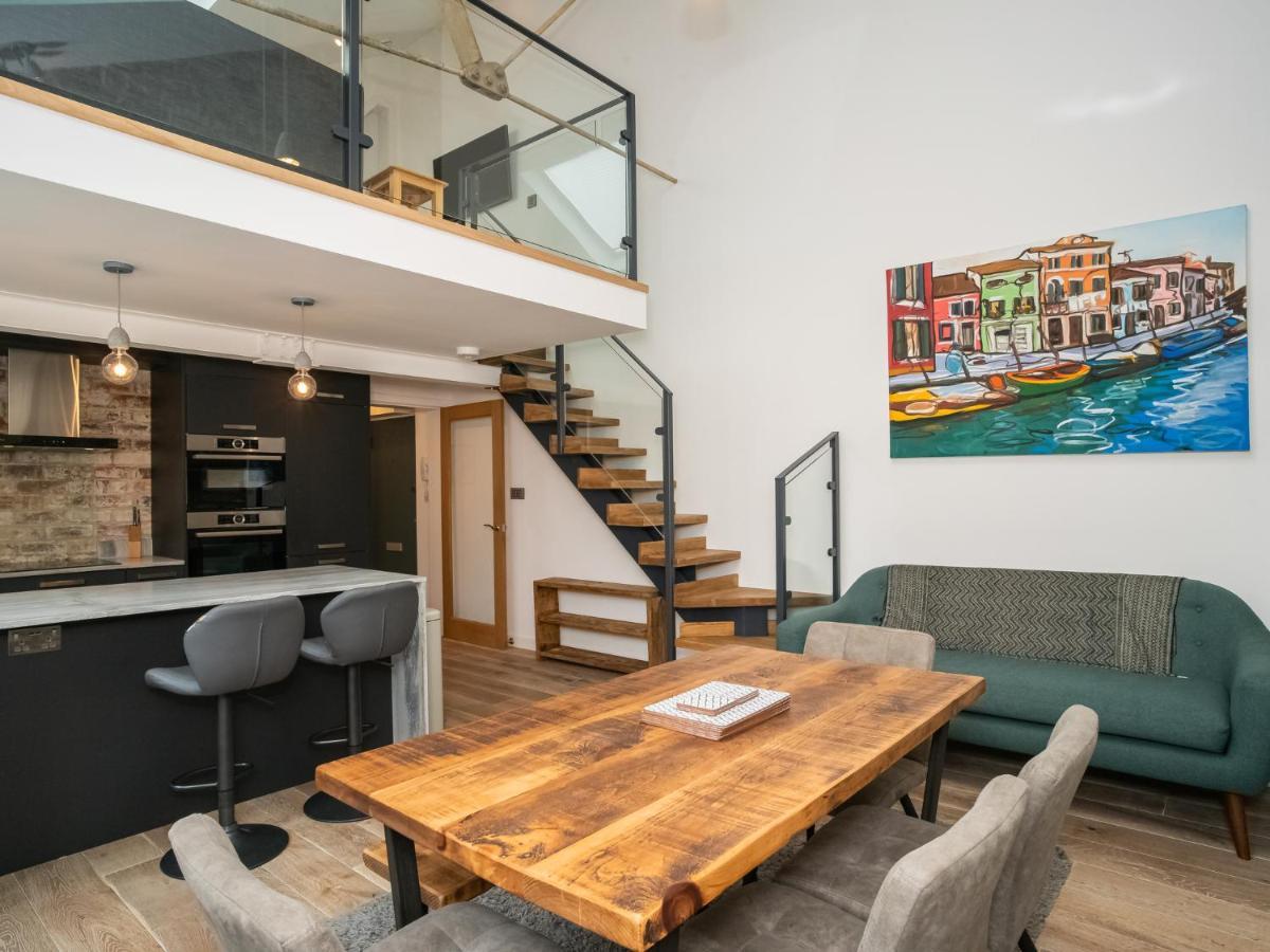 Pass The Keys Stunning 3 Bed Loft Style Apt With Free Parking Edimburgo Exterior foto