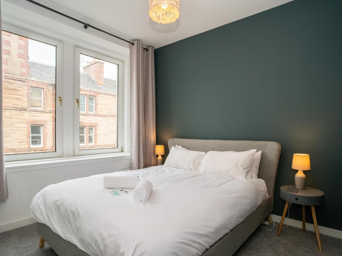 Pass The Keys Stunning 3 Bed Loft Style Apt With Free Parking Edimburgo Exterior foto